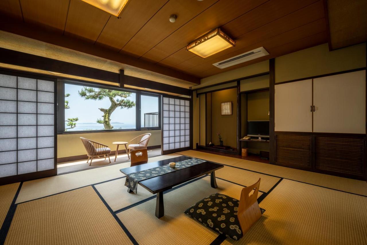 Awakan Sumoto Esterno foto